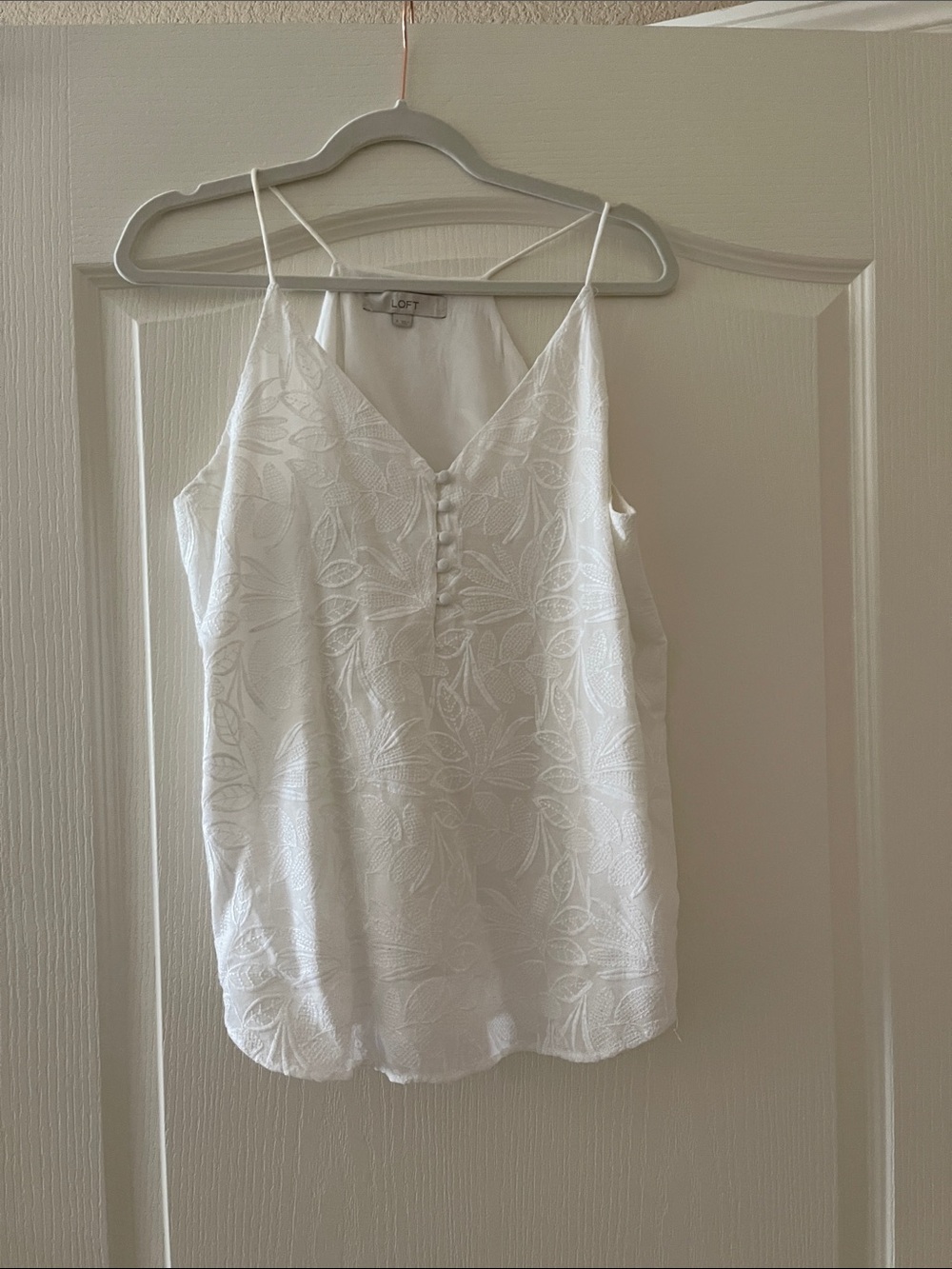 LOFT White Embroidered V-Neck Button-Front Cami, SZ S